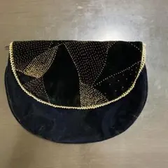 Item thumbnail for item abf709fa-01ac-4414-bc4b-988c4bf17f4b