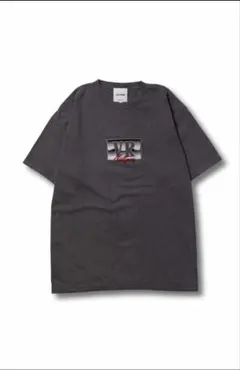 VAULTROOM METAL LOGO TEE / CHARCOAL