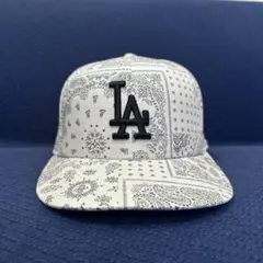 新品未使用☆キッズサイズNEW ERA LAロゴ バンダナ柄キャップ