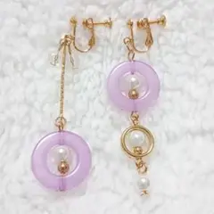 Item thumbnail for item 24d8f9f4-7e85-45b6-a82a-745864700343