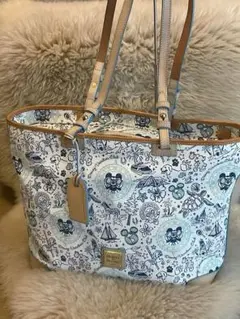 DOONEY&BOURKE×Disney Vacation Club25周年限定