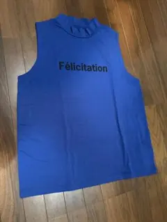ノースリーブトップス 青