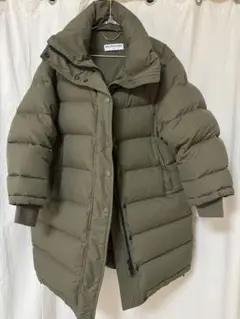 BALENCIAGA バレンシアガ ダウンコート カーキ 2008825F0116 XS以下 BALENCIAGA(バレンシアガ) ダウンジャケット・コート