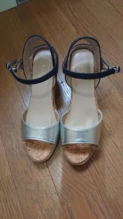 stola. シルバー ネイビー ウェッジサンダル