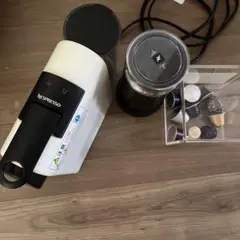 Item thumbnail for item 98d32648-ebd0-4bc3-97ce-d015fde46b0e