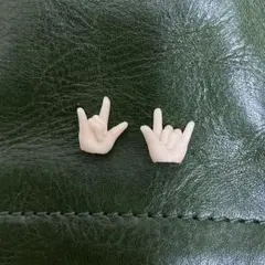 ねんどろいど　オビツ11 ドールパーツ　ハンド　ロック