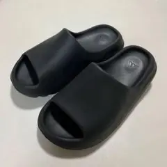 adidas アディダス YEEZY Slide "Onyx" イージースライド