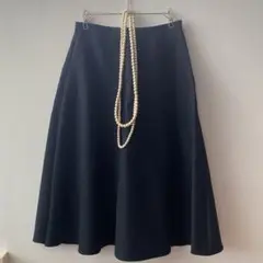 Ballsey ネイビースカートとネックレス