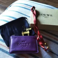 年末大特価!新品!パープルのLOEWEロエベのカードケース、コインケース