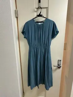 美品⭐︎ワールド　Coup de Chance 青色 ワンピース 38
