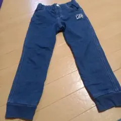 Lee