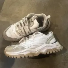FILA ホワイト スニーカー　中古