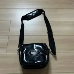 DYOG ブラック ショルダーバッグ