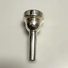 Item thumbnail for item 5e758b84-c4d9-4855-8ab9-00cf9c14d4fb