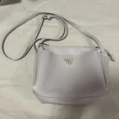 ショルダーバッグ