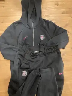 ナイキ NIKE パリサンジェルマン テックフリース シュプリーム