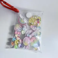 ガチャ詰めポーチ風　キーホルダー　キャンディバッグキーホルダー　レインボーカラー