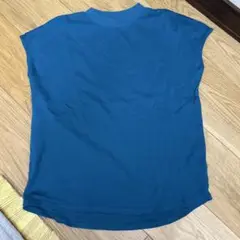 アースミュージックエコロジー　トップス　Tシャツ