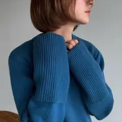 SLANT CUT KNIT TOPS ブルー