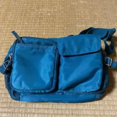 ウエストバック