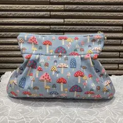 ハンドメイド＊グラウニーポーチ・キャスキッドソン
