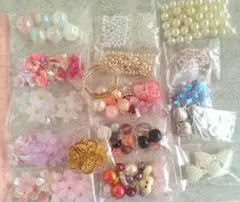 ③匿名配送込み♪即決のみ♪ビーズ、アクリルパーツ、まとめ売り、アクリルフラワー