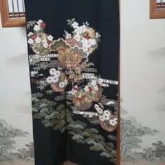 黒留袖正絹比翼仕立て五つ紋