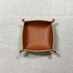 ハンドメイド＊タンニン舐めし本革トレー、ブラウン