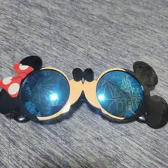 可愛い　ディズニーリゾート　サングラス