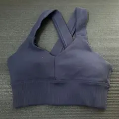 alo アローヨガ　ブラトップ