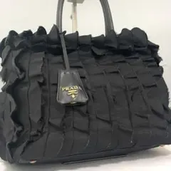 PRADA プラダ フリル ギャザー トートバッグ ロゴ チャーム 白タグ Gカード付き プラダ トートバッグ ギャザー フリル チャーム 白