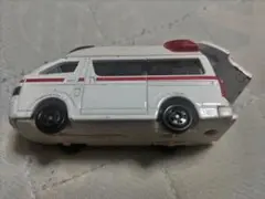 救急車 ミニカー ホワイト