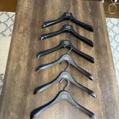 TATRAS ハンガー 6本セット ブラック