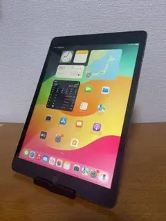 iPad 第7世代 10.2インチ 32GB Wi-Fi + セルラー