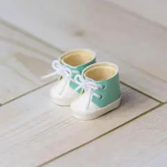 【即買いOK】ぬい靴（１０CM）ハイカットシューズ（オフ白×ミント）