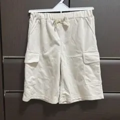 ハーフパンツ　130cm