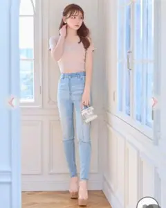 美品 Rady♡ ロゴニットトップス♡ グレージュ M