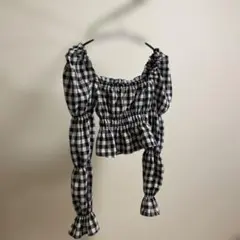 H&M XS トップス　オフショルダーも可　首元スクエア　NiziU着用