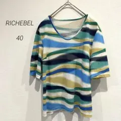 半袖　Tシャツ　レディース　vネック　総柄　カットソー　レトロ