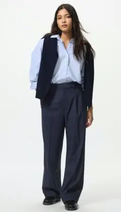 UNIQLO　タックワイドパンツ　ネイビー　S