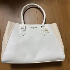 レディース　ハンドバッグ　ピンク色