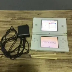 ニンテンドーDS Lite ホワイト 充電ケーブル おまけ タッチペン2本