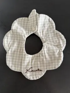 ハンドメイドスタイ　kanato 名前刺繍入り