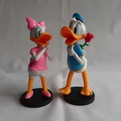 デイジー・ダックとドナルド・ダック フィギュアセット