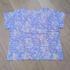 薄紫色 花柄 半袖トップス