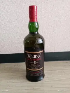 アードベック ウィービースティー5年 700ml