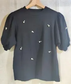 GRL パール装飾付き　黒半袖Tシャツ