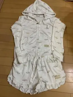 Item thumbnail for item 2e3f8c29-8877-471b-baac-43e8592d1cb2