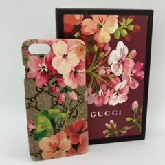 【グッチ】GGブルームス フラワー柄 iPhone7/8/SE2/SE3 ケース グッチ GGブルームス PVC iPhone7/8/SE 2 3 スマホケース