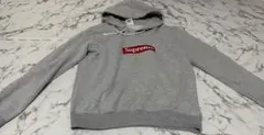 ★Supreme グレー パーカー レディースLサイズ